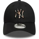 lippikset-kaareva-musta-saadettava-nauha-9forty-faux-pony-infill-new-york-yankees-mlb-new-era
