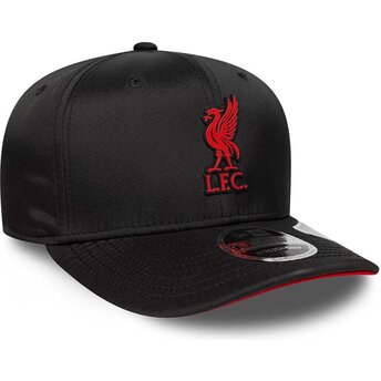 Lippikset kaareva musta snapback 9SEVENTY Stretch Snap Gradient Liverpool Football Club Premier League New Era