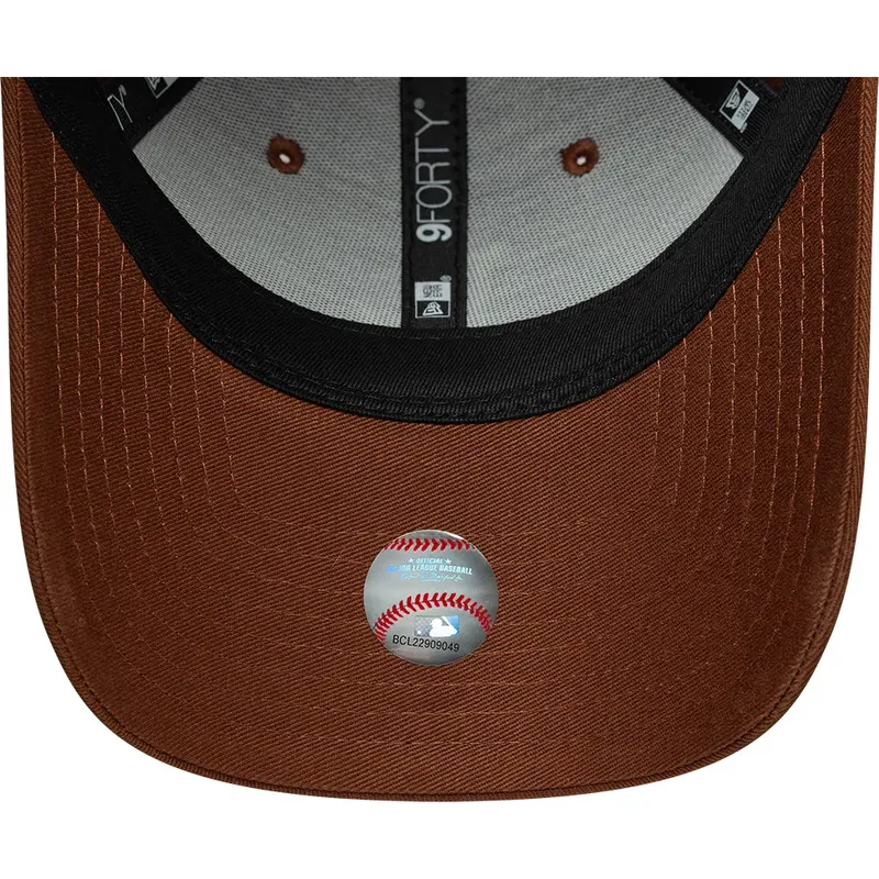 lippikset-kaareva-ruskea-saadettava-nauha-9forty-league-essential-midi-los-angeles-dodgers-mlb-new-era