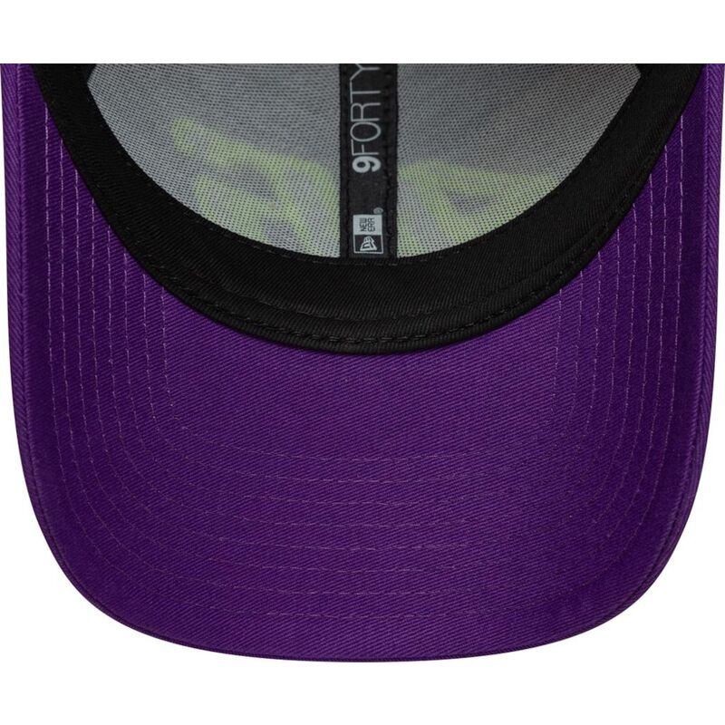 lippikset-kaareva-violetti-saadettava-nauha-9forty-wordmark-valentino-rossi-vr46-motogp-new-era