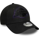 lippikset-kaareva-musta-saadettava-nauha-9forty-outline-los-angeles-lakers-nba-new-era