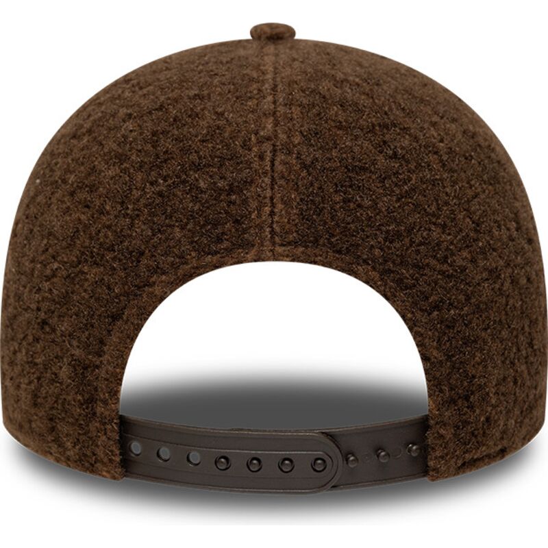 lippikset-kaareva-ruskea-snapback-9forty-winter-borg-new-york-yankees-mlb-new-era
