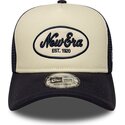 lippikset-kaareva-rekka-laivastonsininen-snapback-a-frame-oval-foam-patch-new-era