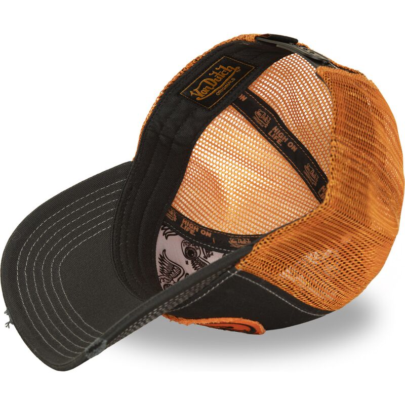 lippikset-kaareva-rekka-musta-snapback-urb05-von-dutch