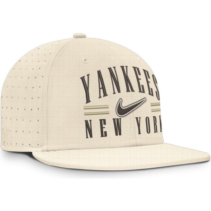 lippikset-littea-beige-istuva-dri-fit-true-structured-aero-bill-new-york-yankees-mlb-nike lippikset-littea-beige-istuva-dri-fit-true-structured-aero-bill-new-york-yankees-mlb-nike