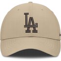 lippikset-kaareva-beige-saadettava-nauha-club-structured-uv-poly-ripstop-los-angeles-dodgers-mlb-nike