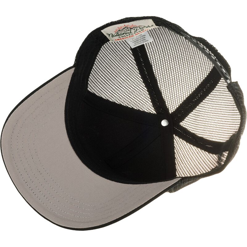 lippikset-kaareva-rekka-musta-snapback-valin-yellowstone-national-park-american-needle