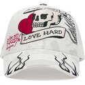 lippikset-kaareva-rekka-valkoinen-snapback-live-fast-love-hard-ed-hardy