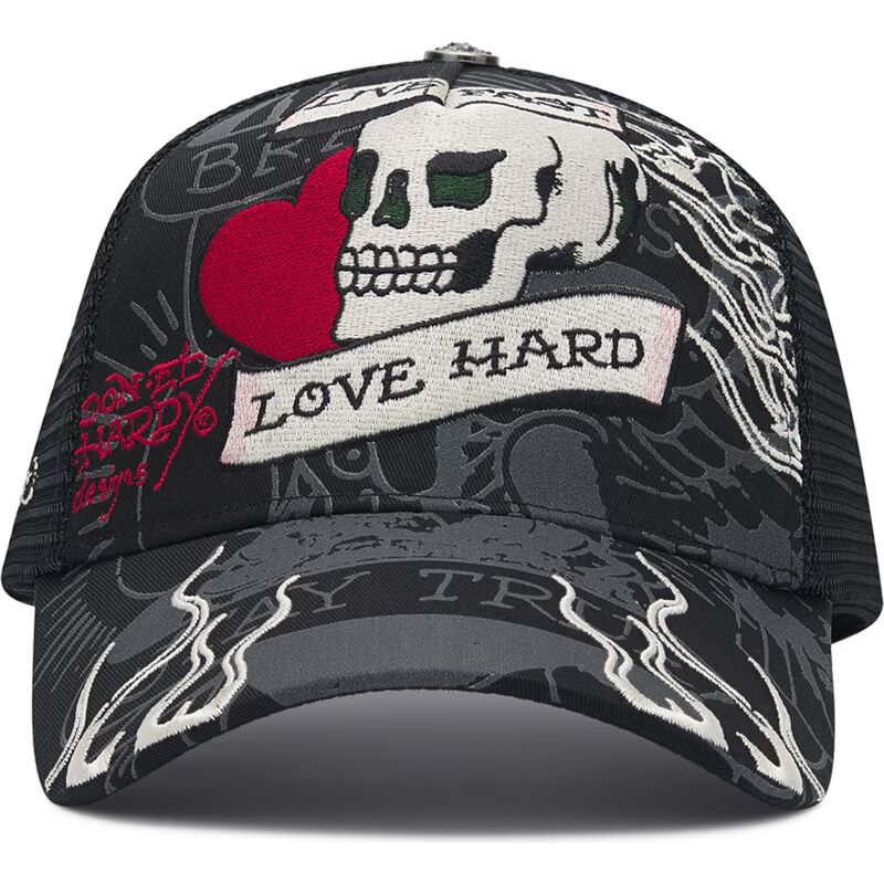 lippikset-kaareva-rekka-musta-snapback-live-fast-love-hard-ed-hardy