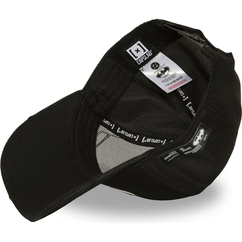 lippikset-kaareva-rekka-musta-snapback-dc13-btc-batman-dc-comics-capslab lippikset-kaareva-rekka-musta-snapback-dc13-btc-batman-dc-comics-capslab