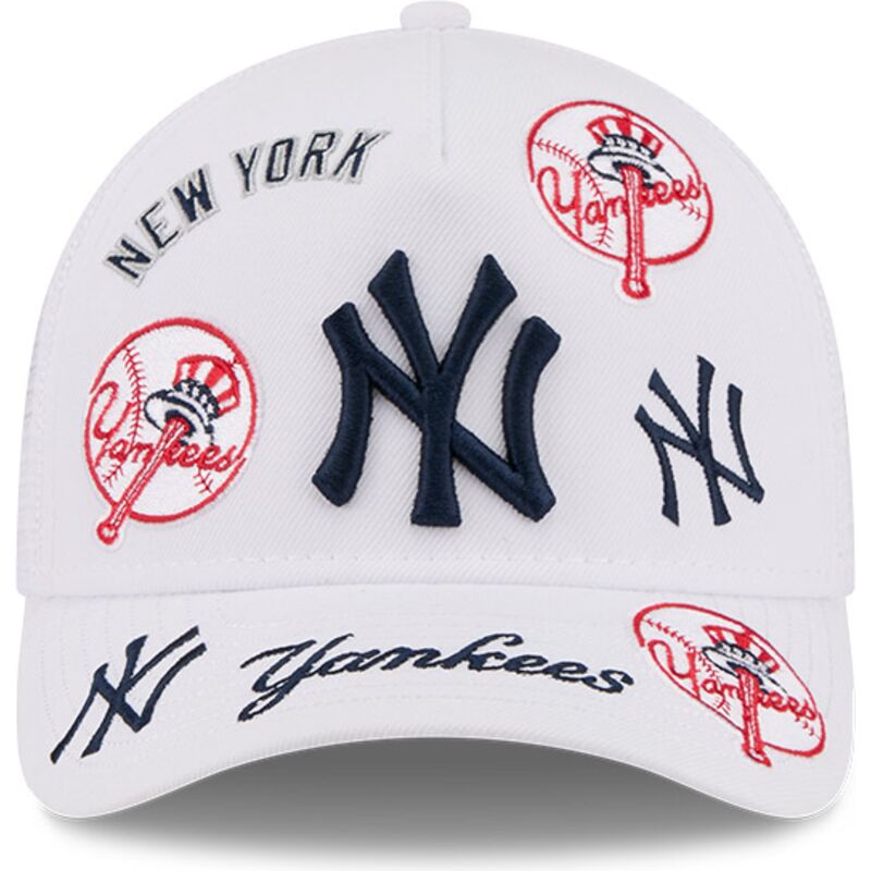 lippikset-kaareva-rekka-valkoinen-snapback-9forty-m-crown-a-frame-all-over-new-york-yankees-mlb-new-era lippikset-kaareva-rekka-valkoinen-snapback-9forty-m-crown-a-frame-all-over-new-york-yankees-mlb-new-era