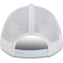 lippikset-kaareva-rekka-valkoinen-snapback-9forty-m-crown-a-frame-all-over-chicago-bulls-nba-new-era