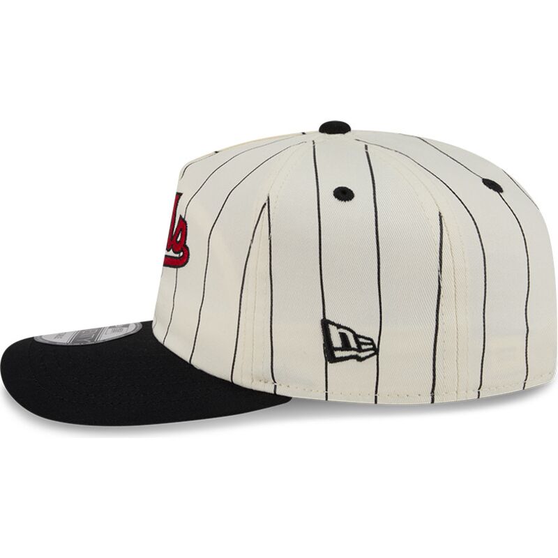 lippikset-kaareva-beige-snapback-19twenty-pinstripe-chicago-bulls-nba-new-era
