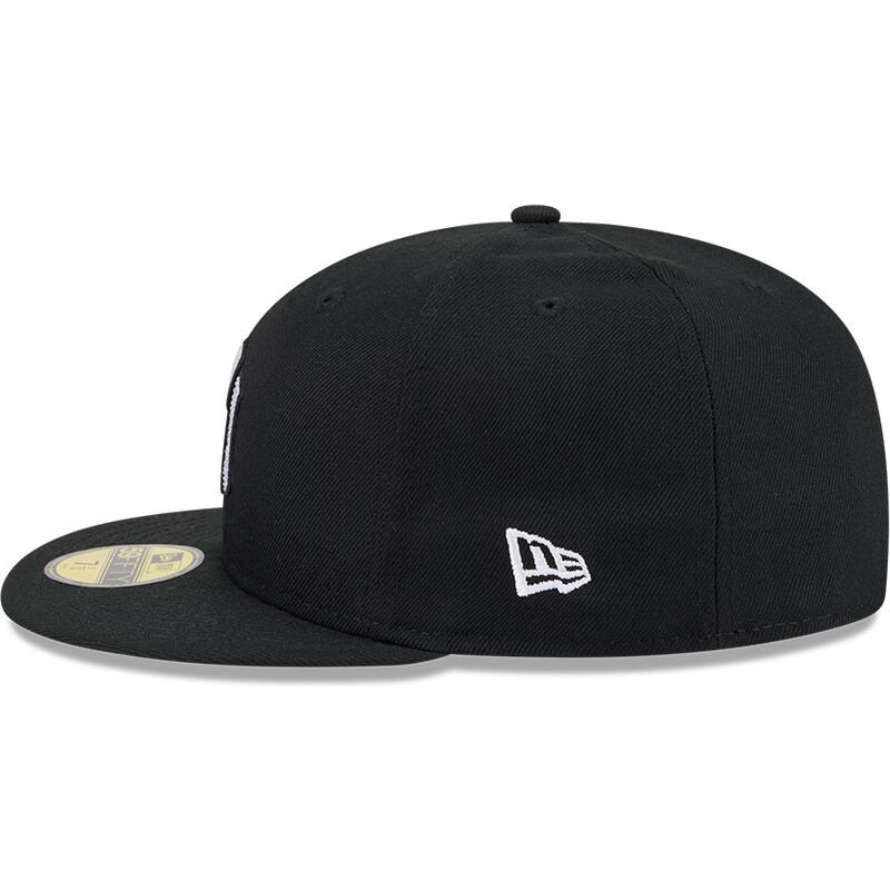 lippikset-littea-musta-istuva-59fifty-rhinestone-badge-new-york-yankees-mlb-new-era