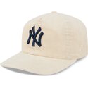 lippikset-kaareva-beige-saadettava-nauha-19twenty-na-lifestyle-f1-new-york-yankees-mlb-new-era