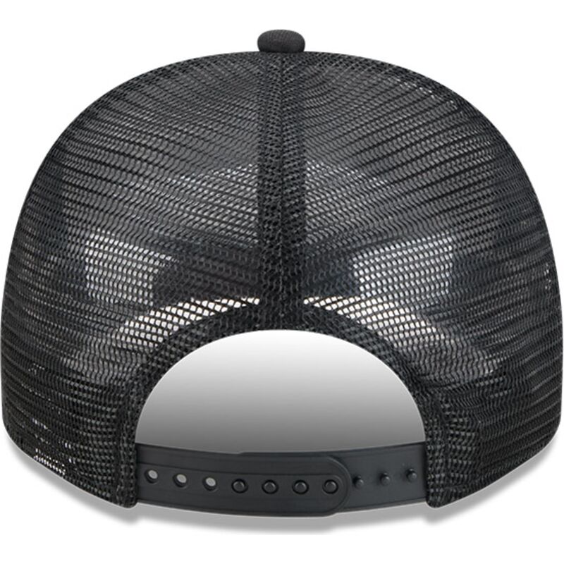 lippikset-kaareva-rekka-musta-snapback-9fifty-a-frame-na-lifestyle-f1-chicago-white-sox-mlb-new-era