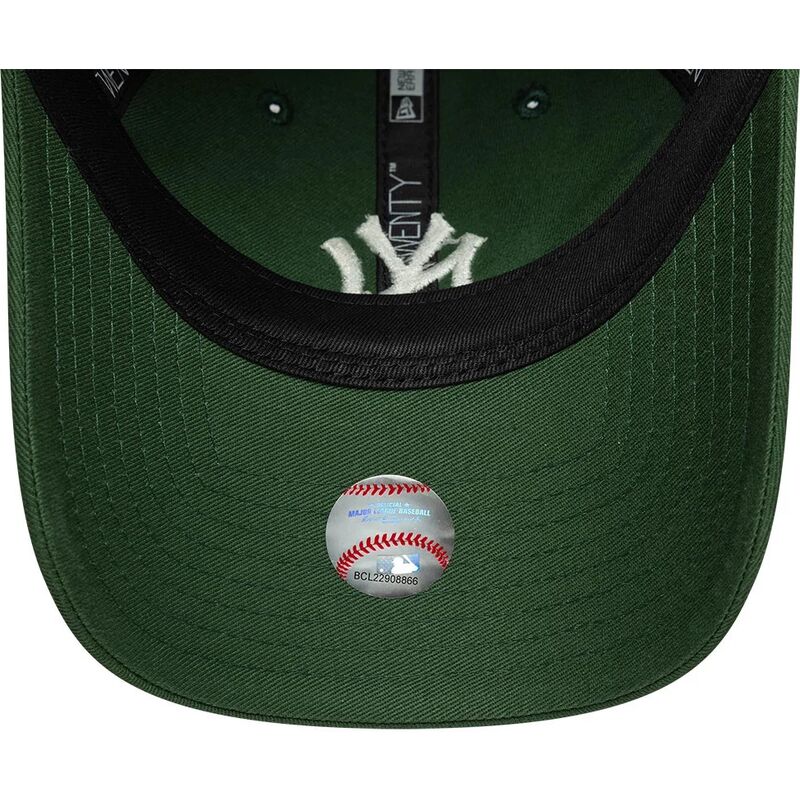 lippikset-kaareva-vihrea-saadettava-nauha-9twenty-league-essential-midi-new-york-yankees-mlb-new-era lippikset-kaareva-vihrea-saadettava-nauha-9twenty-league-essential-midi-new-york-yankees-mlb-new-era