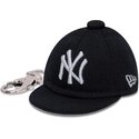lisavarusteet-laivastonsininen-llavero-mini-cap-keychain-new-york-yankees-mlb-new-era