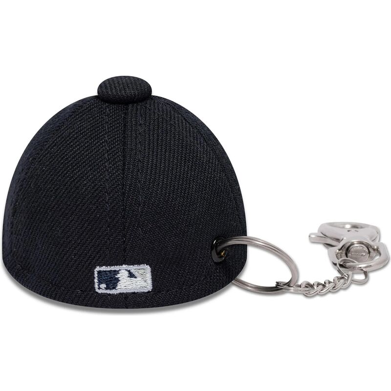 lisavarusteet-laivastonsininen-llavero-mini-cap-keychain-new-york-yankees-mlb-new-era lisavarusteet-laivastonsininen-llavero-mini-cap-keychain-new-york-yankees-mlb-new-era