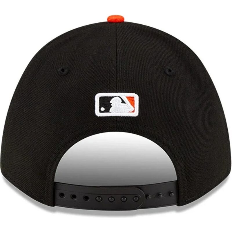 lippikset-kaareva-musta-snapback-9forty-m-crown-player-replica-san-francisco-giants-mlb-new-era