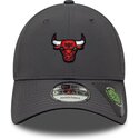 lippikset-kaareva-harmaa-saadettava-nauha-9forty-recycled-chicago-bulls-nba-new-era