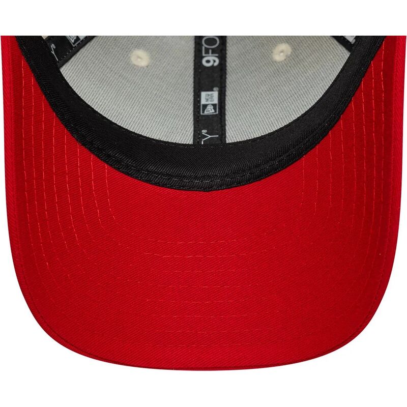lippikset-kaareva-beige-saadettava-nauha-lapsille-9forty-contrast-manchester-united-football-club-premier-league-new-era