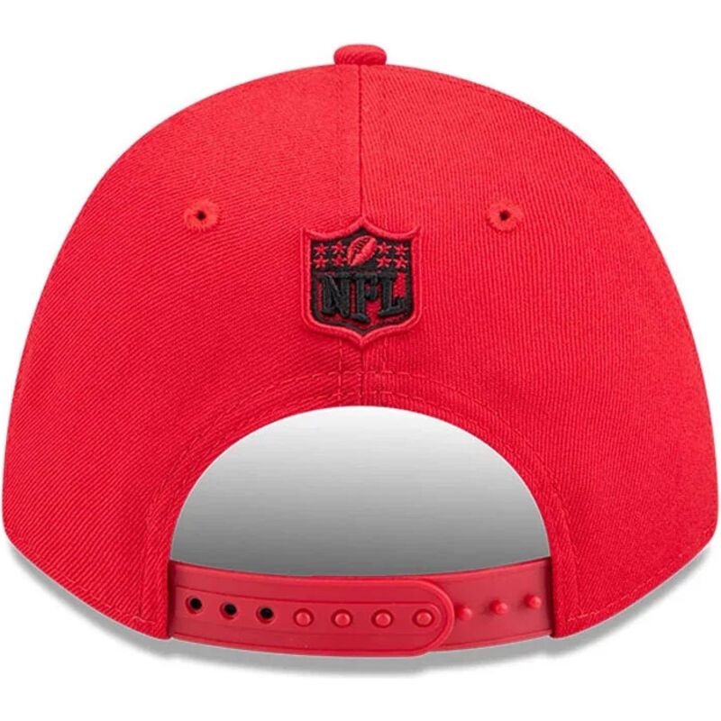 lippikset-kaareva-punainen-snapback-9forty-m-crown-team-kansas-city-chiefs-nfl-new-era
