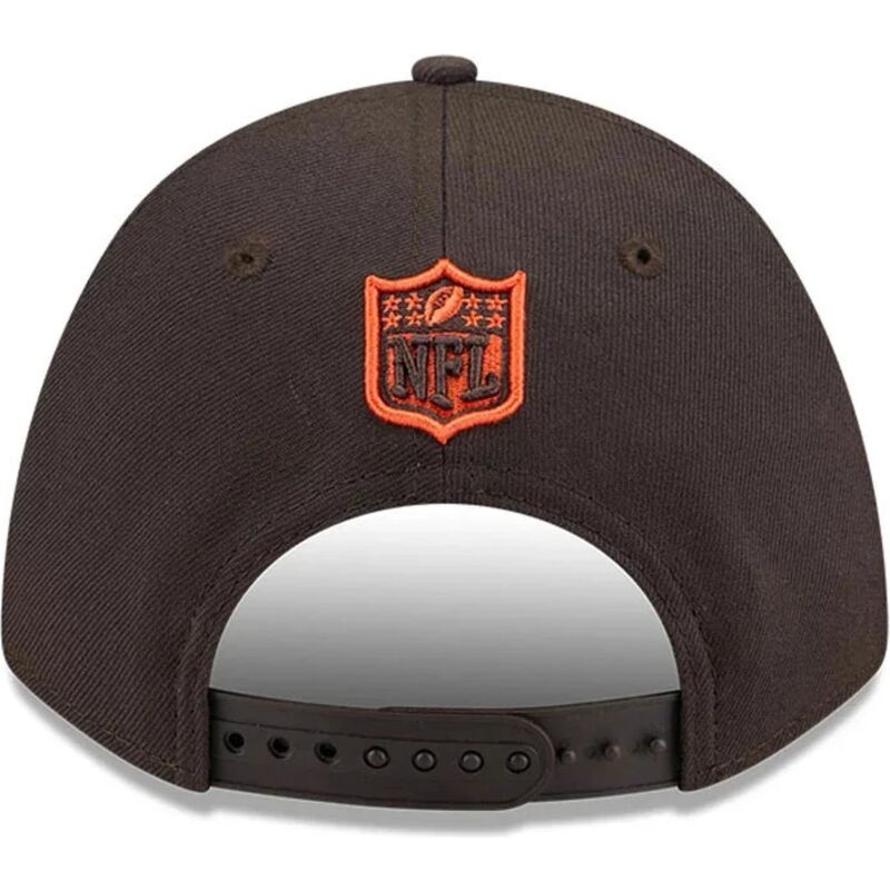 lippikset-kaareva-ruskea-snapback-9forty-m-crown-team-cleveland-browns-nfl-new-era
