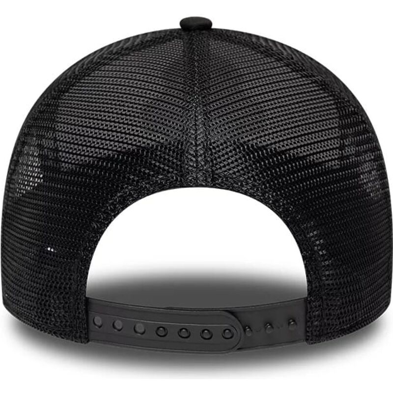 lippikset-kaareva-rekka-musta-snapback-a-frame-location-icon-pigs-eye-garage-new-era