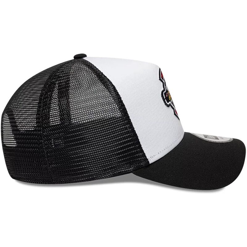 lippikset-kaareva-rekka-musta-snapback-a-frame-location-icon-pigs-eye-garage-new-era