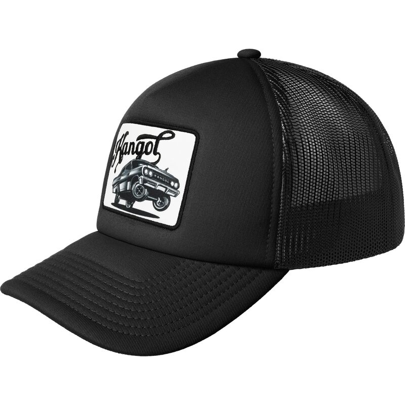 lippikset-kaareva-rekka-musta-snapback-lowrider-kangol