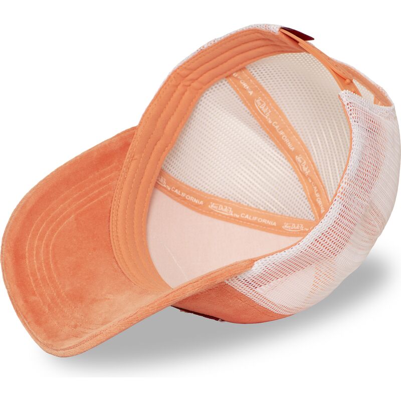 lippikset-kaareva-rekka-oranssi-snapback-kylie-pe-von-dutch