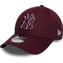lippikset-kaareva-punainen-saadettava-nauha-9forty-team-outline-new-york-yankees-mlb-new-era