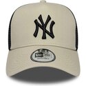 lippikset-kaareva-rekka-beige-snapback-a-frame-league-essential-new-york-yankees-mlb-new-era