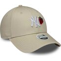 lippikset-kaareva-beige-saadettava-nauha-9forty-fruit-icon-strawberry-new-york-yankees-mlb-new-era