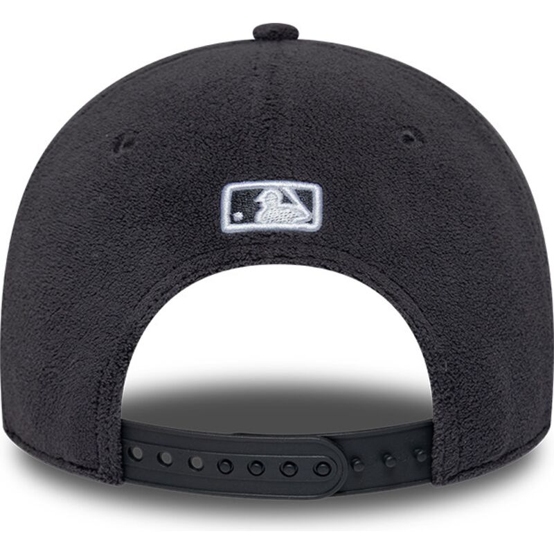 lippikset-kaareva-harmaa-snapback-9forty-m-crown-fleece-los-angeles-dodgers-mlb-new-era