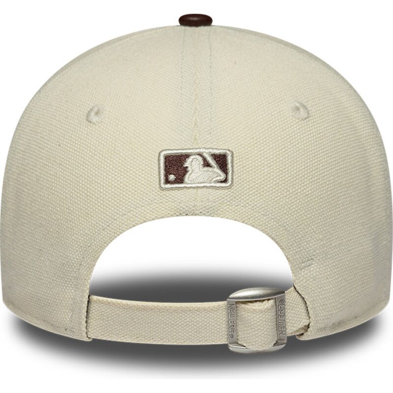 lippikset-kaareva-beige-saadettava-nauha-9forty-m-crown-fabric-mix-new-york-yankees-mlb-new-era