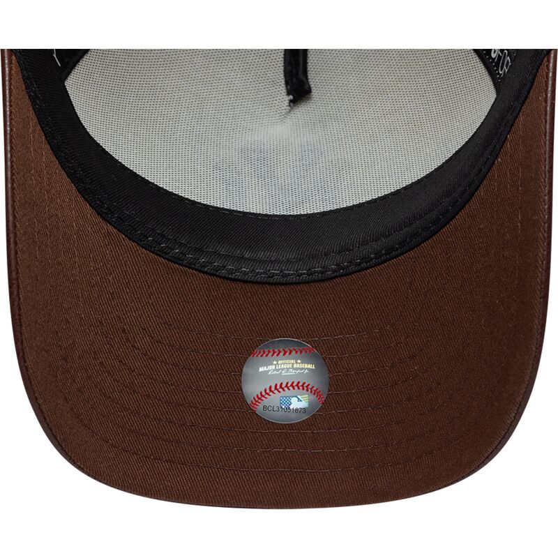 lippikset-kaareva-beige-saadettava-nauha-9forty-m-crown-fabric-mix-new-york-yankees-mlb-new-era