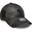 lippikset-kaareva-musta-saadettava-nauha-9twenty-washed-pu-new-york-yankees-mlb-new-era