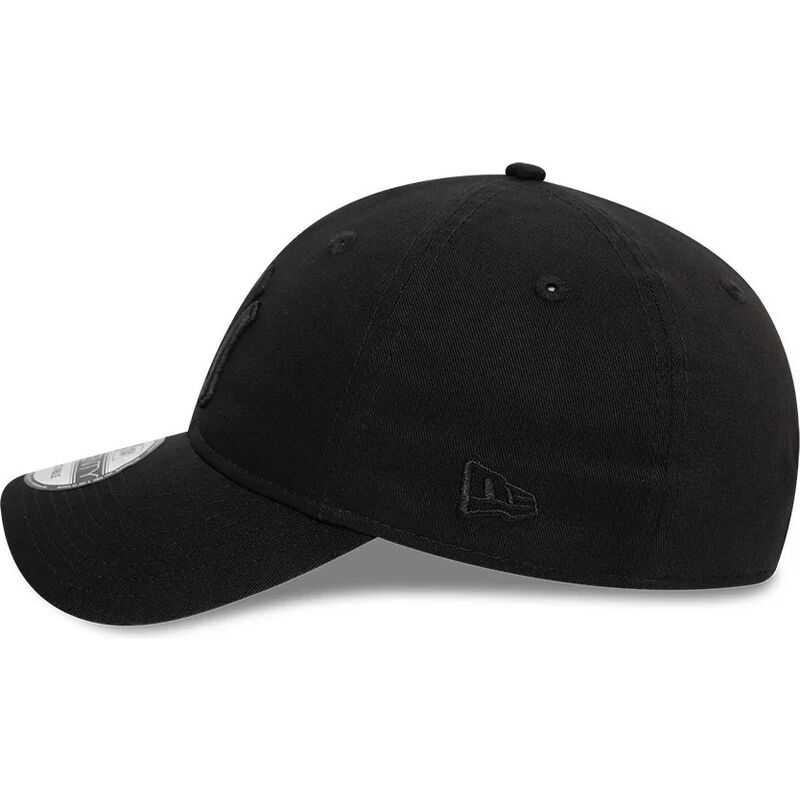 lippikset-kaareva-musta-saadettava-nauha-9twenty-league-essential-new-york-yankees-mlb-new-era