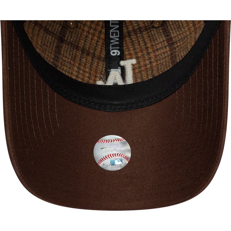lippikset-kaareva-ruskea-saadettava-nauha-9twenty-mix-check-los-angeles-dodgers-mlb-new-era
