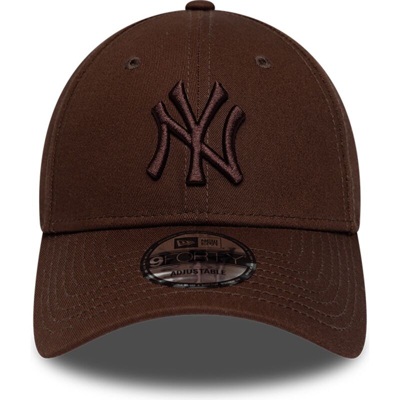 lippikset-kaareva-ruskea-saadettava-nauha-9forty-league-essential-new-york-yankees-mlb-new-era