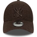lippikset-kaareva-ruskea-snapback-9forty-winter-new-york-yankees-mlb-new-era