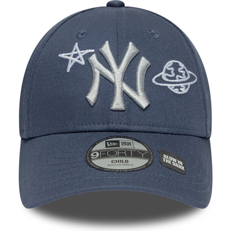 lippikset-kaareva-sininen-saadettava-nauha-lapsille-9forty-space-glow-in-the-dark-new-york-yankees-mlb-new-era lippikset-kaareva-sininen-saadettava-nauha-lapsille-9forty-space-glow-in-the-dark-new-york-yankees-mlb-new-era