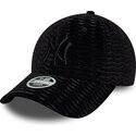 lippikset-kaareva-musta-saadettava-nauha-9forty-velour-new-york-yankees-mlb-new-era