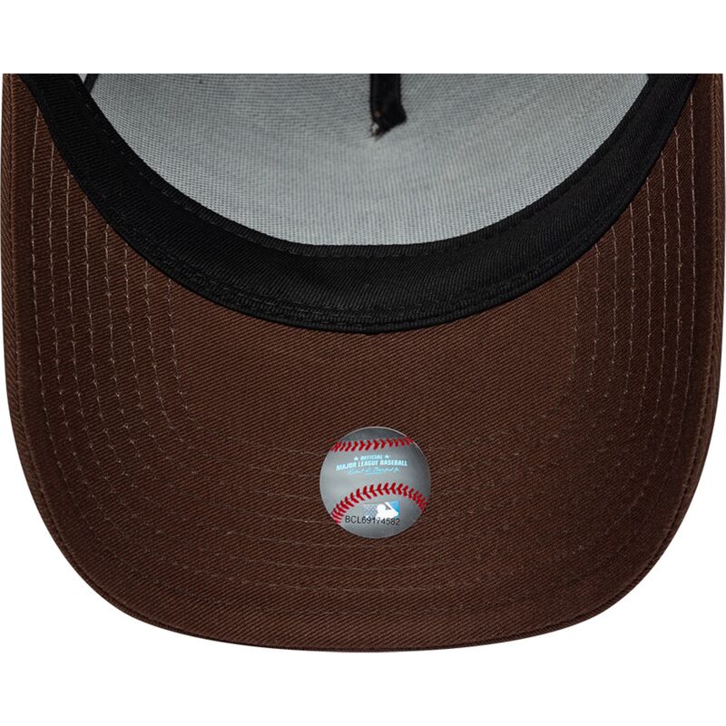 lippikset-kaareva-ruskea-snapback-9forty-e-frame-team-outline-los-angeles-dodgers-mlb-new-era