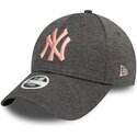 lippikset-kaareva-harmaa-saadettava-nauha-rosa-9forty-tech-jersey-new-york-yankees-mlb-new-era