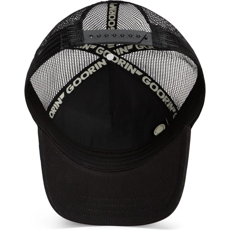 lippikset-kaareva-rekka-musta-snapback-cancelled-skull-pop-art-strikes-back-the-farm-goorin-bros