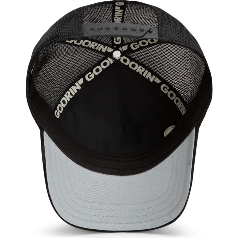 lippikset-kaareva-rekka-musta-snapback-suede-scorpion-microsuede-the-farm-goorin-bros