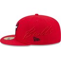 lippikset-littea-punainen-istuva-59fifty-side-script-chicago-bulls-nba-new-era